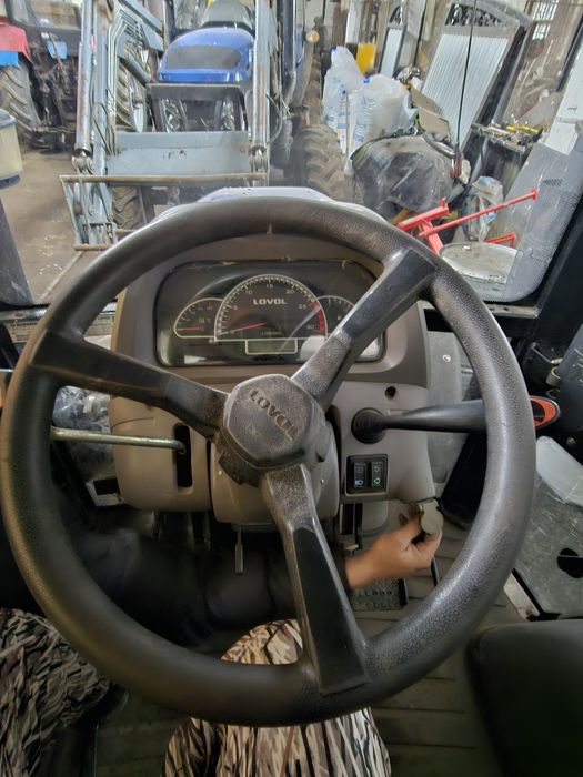 Продам трактор LOVOL 604