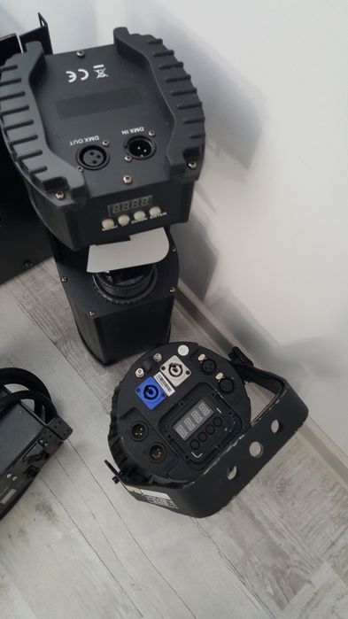 Lumini de scena T-uri wash-uri lasere etc