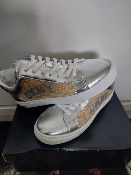 DKNY  кецове чисто нови