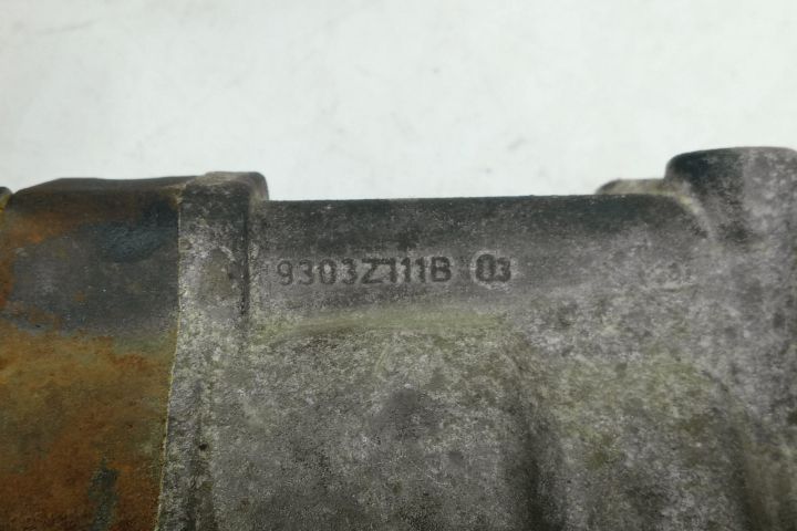 Pompa injectie inalta presiune 9303z111b 1.5 dci k9k Renault Clio 2 seria