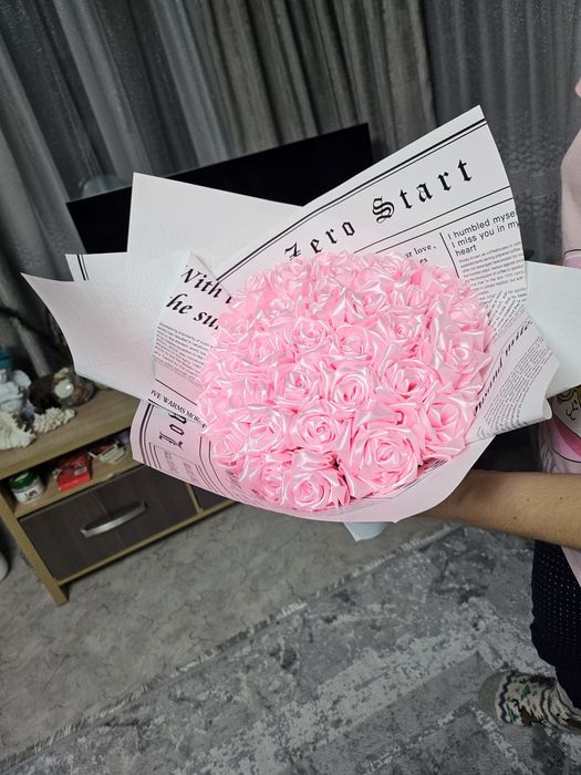 Букеты из атласных лент