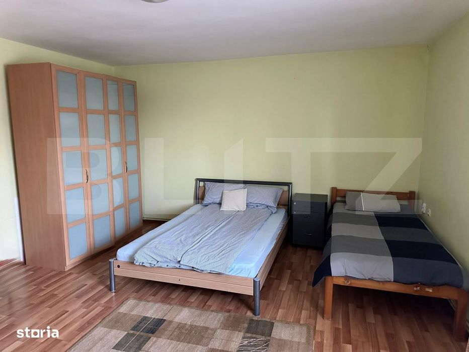 Casa 5 camere,teren 700 mp, foisor si gratar,Micesti