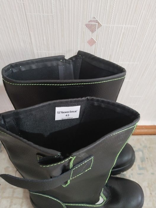 Срочно рабочая обувь