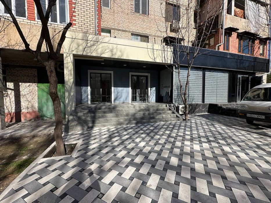 Лабзак | Ц-13 - Сдается в аренду помещение/Евро офис вдоль дороги 88м2