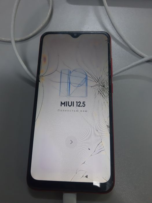 Продам Xiaomi Redmi 12 MIUI 12,5