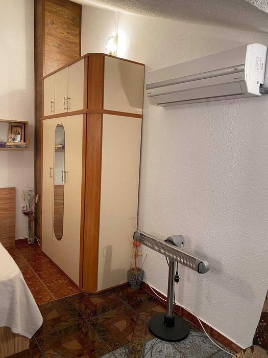 Дава се под наем Едностаен апартамент в Шумен, Център - 34 кв.м за 199.41 € - Снимка #5