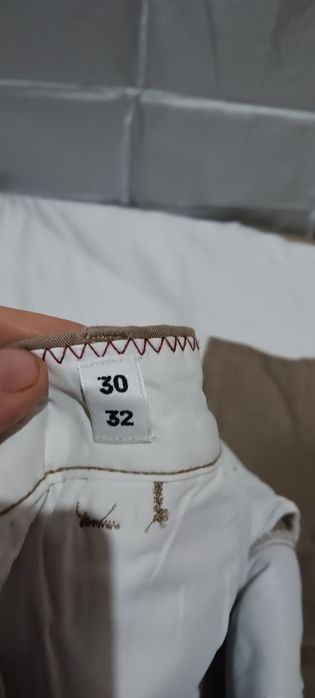 Pantaloni chino slim