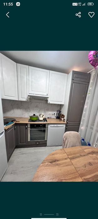 Продам двух комнатную квартиру