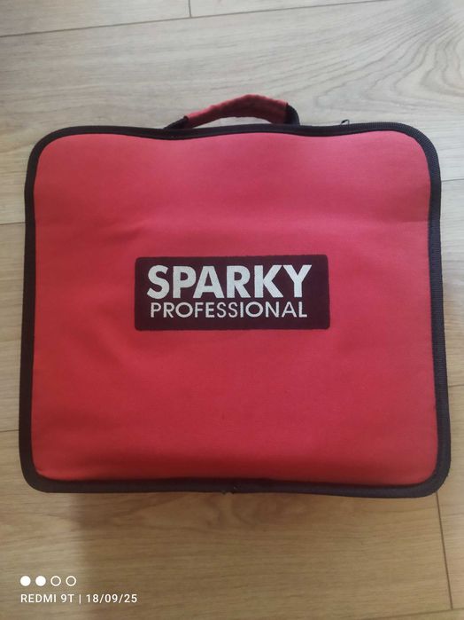 Sparky винтоверт и работна лампа, две батерии