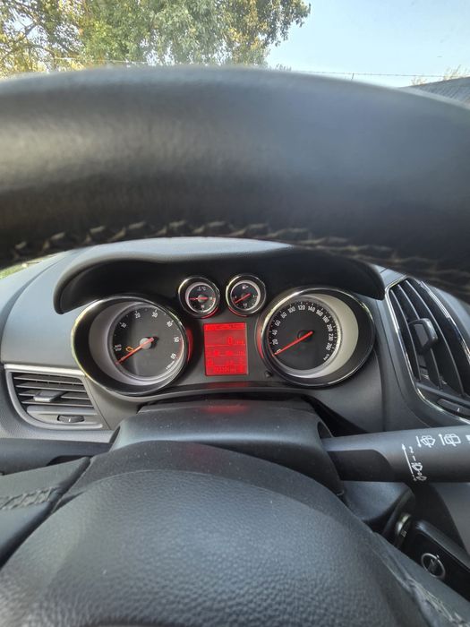 Opel zafira 2014 euro6
