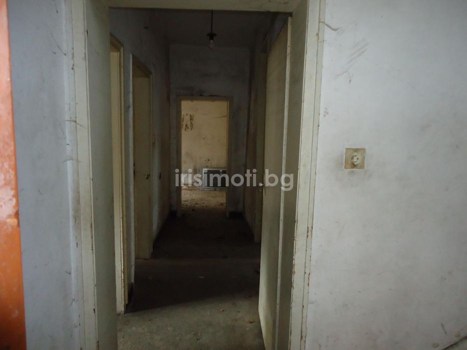Продава се Къща в Банкя - 368 кв.м за 484 €/кв.м - Снимка #5