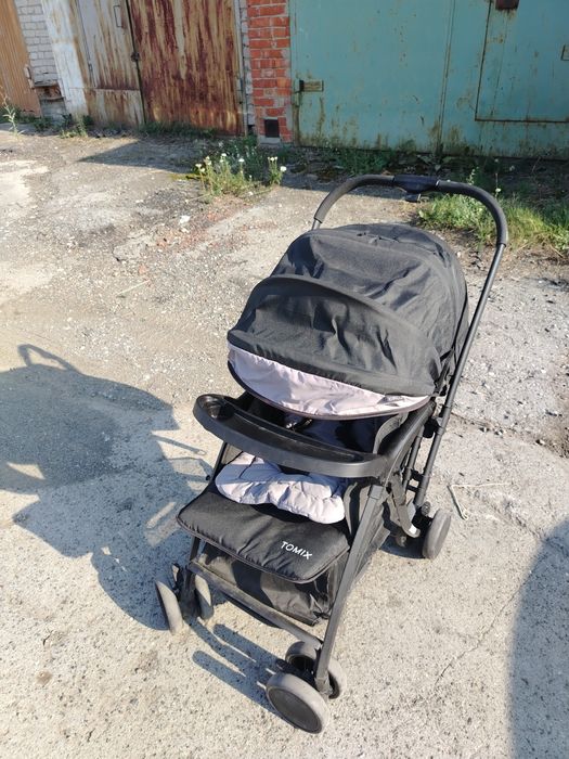 Продам прогулочную коляску