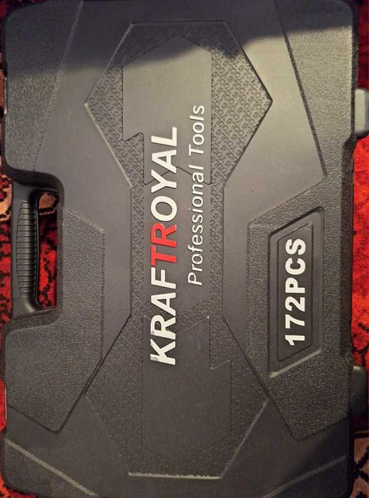 Куфар с инструменти Гедоре 172 части с 3 броя тресчотки