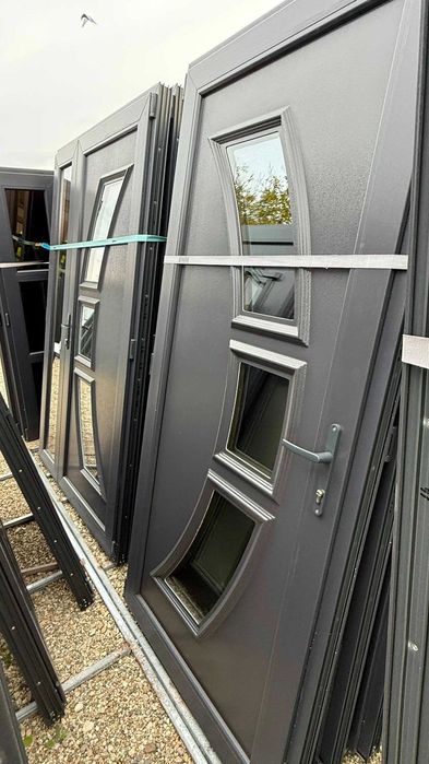 usi gri antracit noi cu model 1600 lei