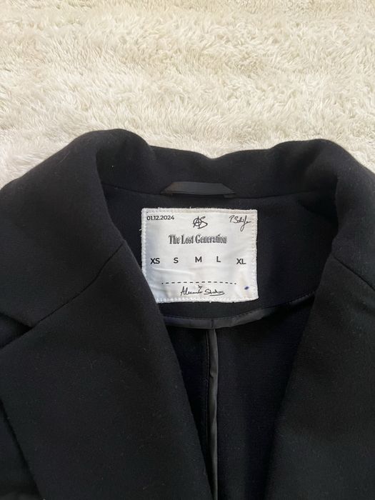 Уникално вълнено палто