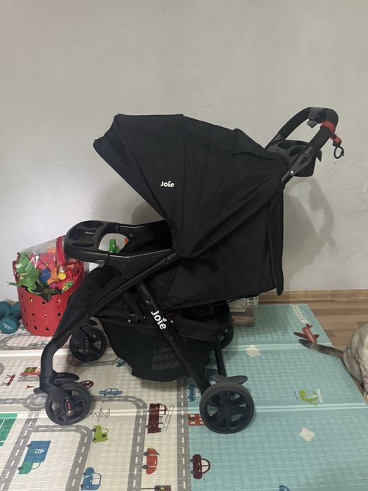 Коляска joie muze LX