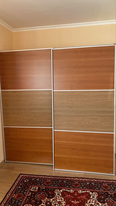 Продам спальный шкаф