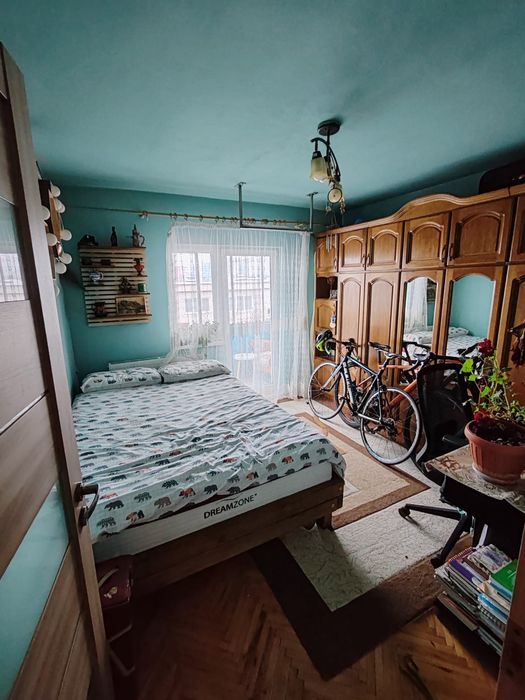 Vand apartament 3 camere str. Dunarii