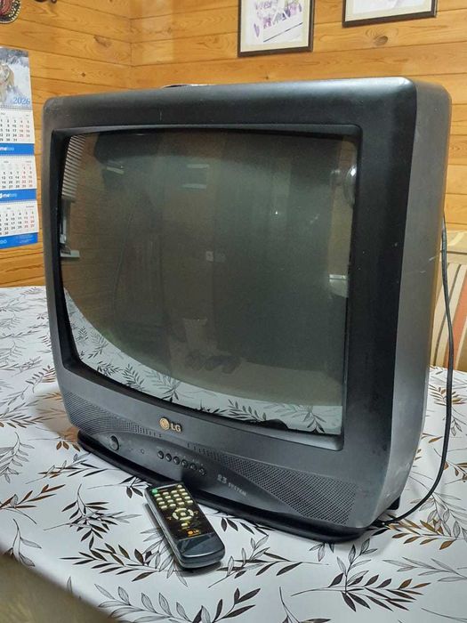 Телевизор LG 23 SYSTEM