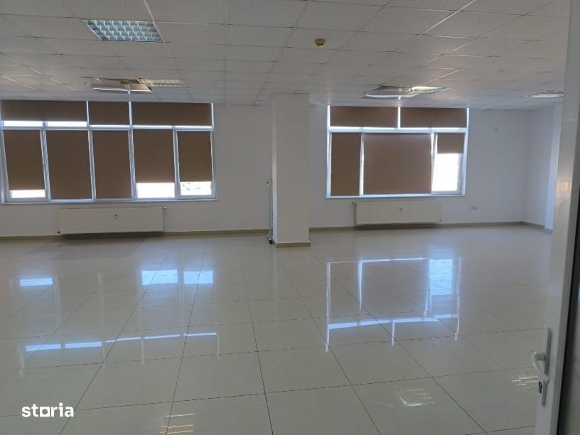 Spatiu comercial -Blv. Mamaia
