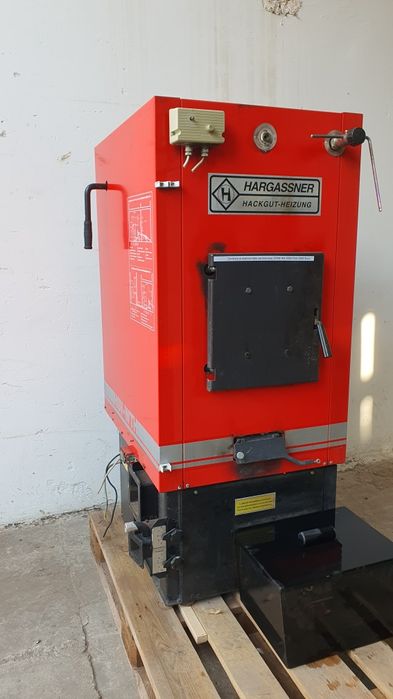 Centrală autoalimentată cu tocătură de lemn – 35 kW