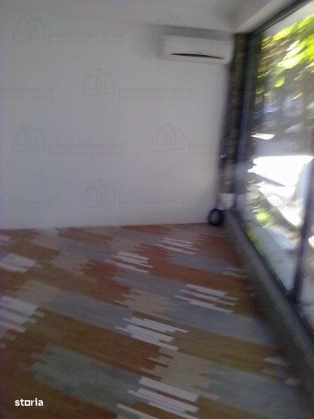 500 euro/luna dau in chirie Spatiu Comercial Ultracentral 40 mp