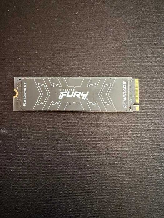 Kingston Fury Renegade 2TB NVMe PCIe 4.0 M.2