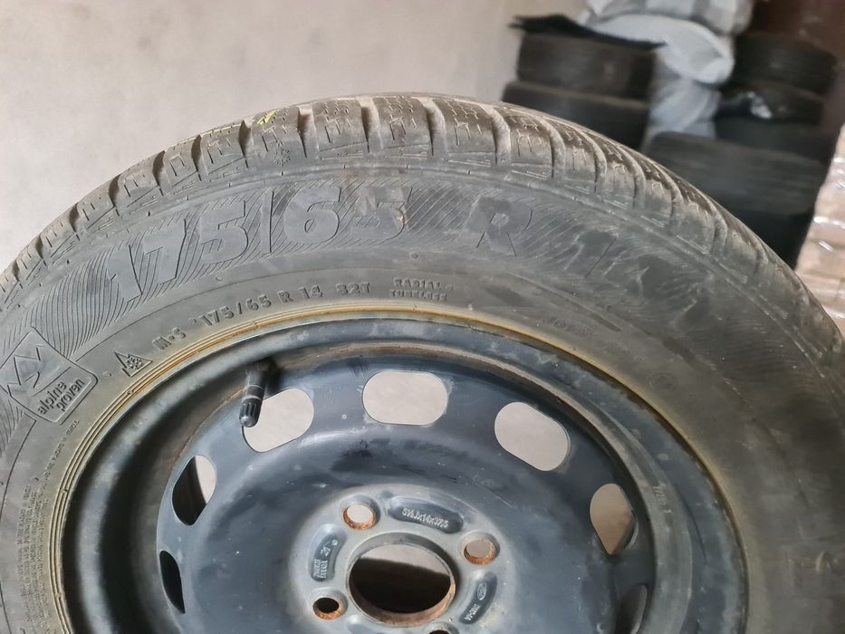Roti de iarna 175 65 r14 Ford