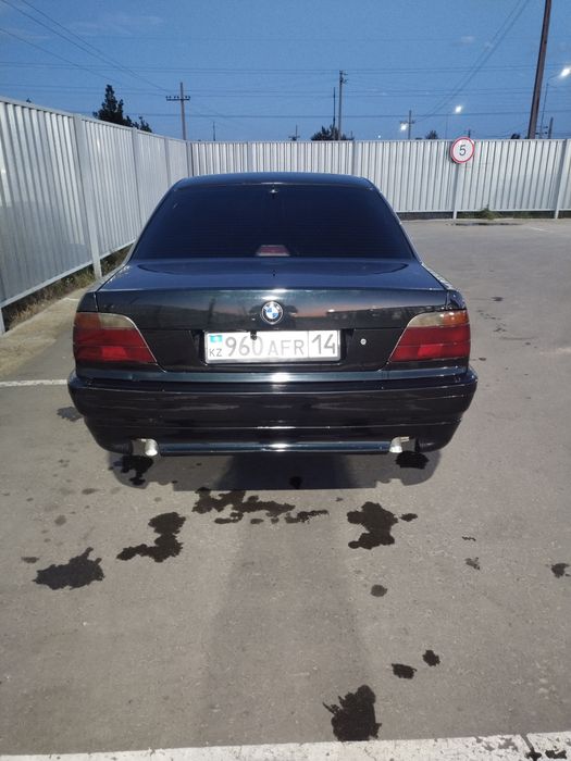Продам БМВ 728 i