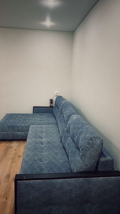 Продам диван угловой