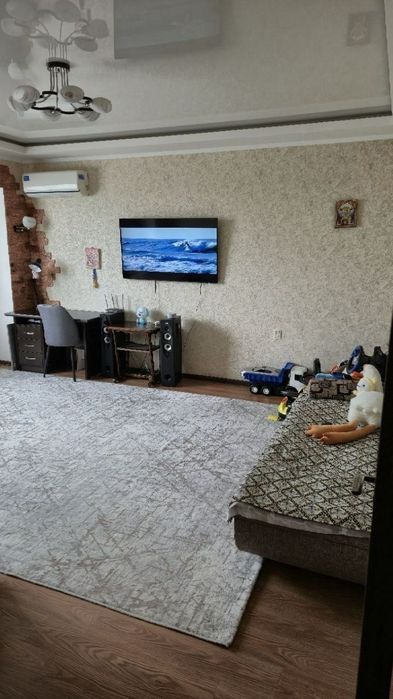 Продаётся 2-х комнатная квартира на Сергели 2