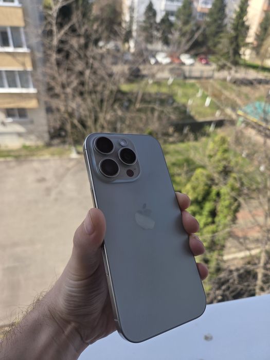 iPhone 16 PRO - 128GB