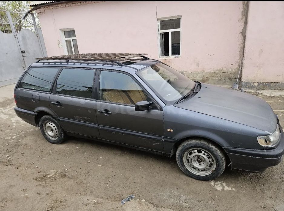 Volkswagen Passat, 1994 года