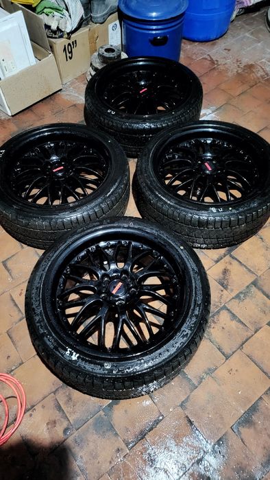 Диски с шинами R18 ,225/45