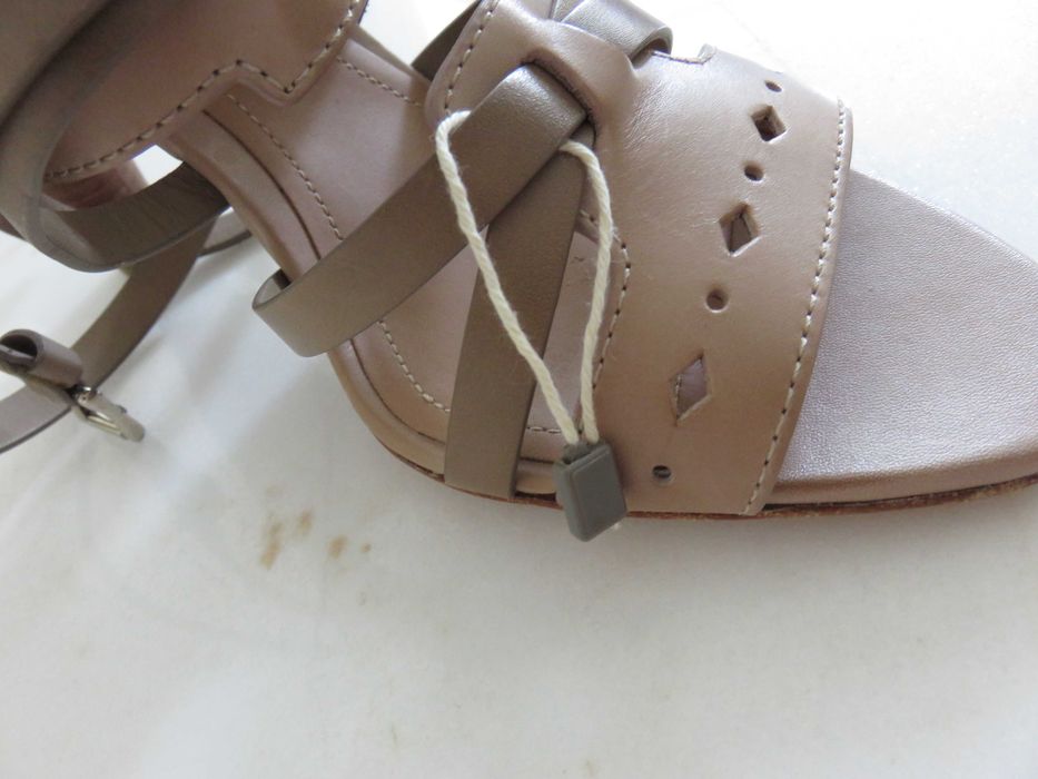 Гладиаторски сандали Tod's, 39, нови