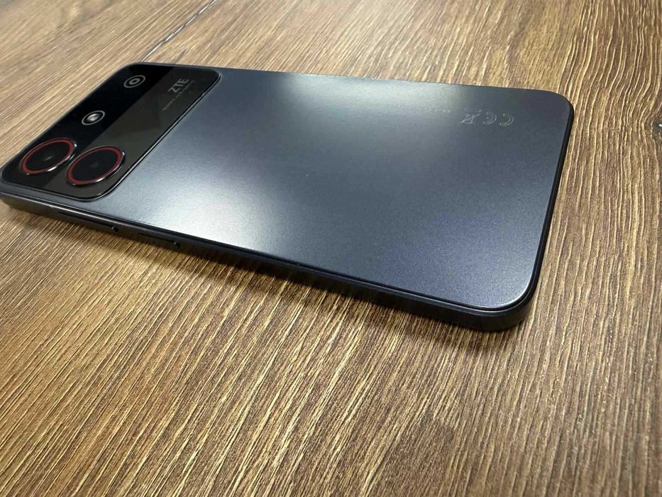 Продавам ZTE Blade 54