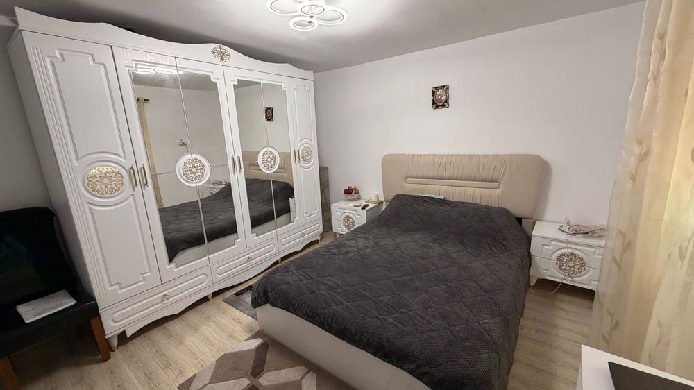 Proprietate ultracentrală premium în Medgidia | Complet mobilată și utilată | Acoperiș nou 2025 | 166 mp teren | Vând/schimb cu ap. 3 cam parter/et.1