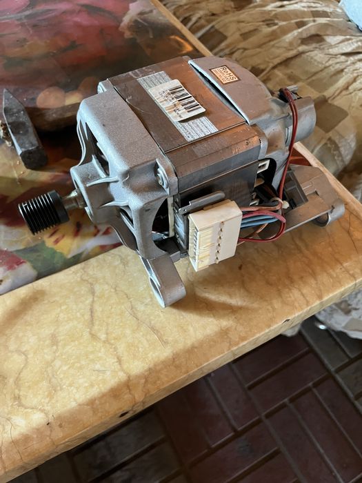 Двигатель стиральной машинки LG WD-12481NP. Модель MCC 61/64-148/LG6