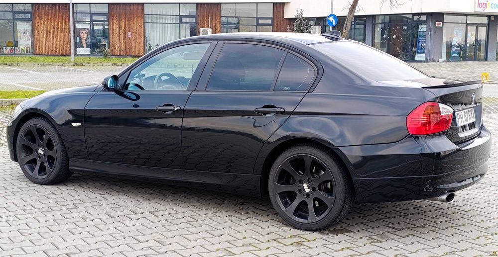 BMW 320d (E90) | 2008 | Cutie automată | 3.800 €