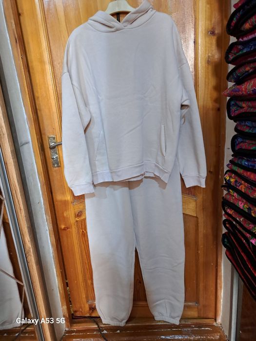 Б/у одежда размер 50 52