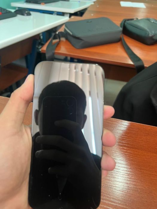 Iphone 14pro max shym