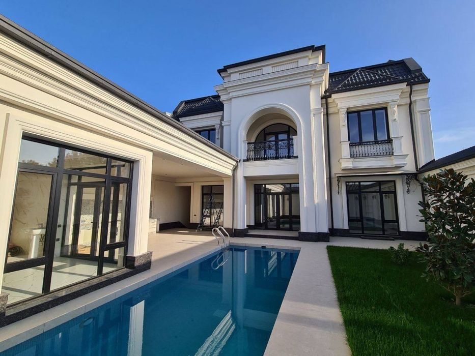 центр Луначарского  Дом 5 соток