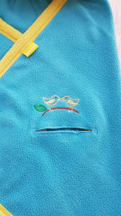 Чувалче одеяло за столче за кола