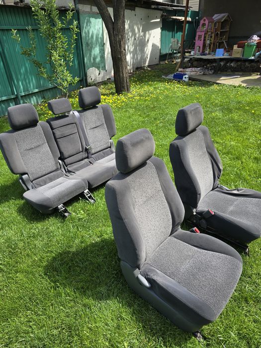 Тайота Лэнд круйзер Прадо 120 кузов. Салон.