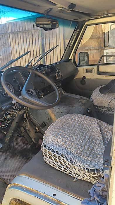 Продам Mercedes MB100 дизель