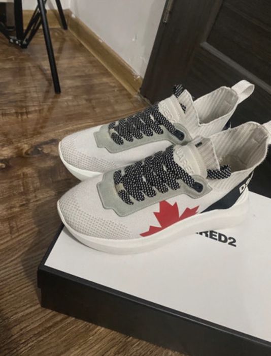 Adidasi dsquared originali