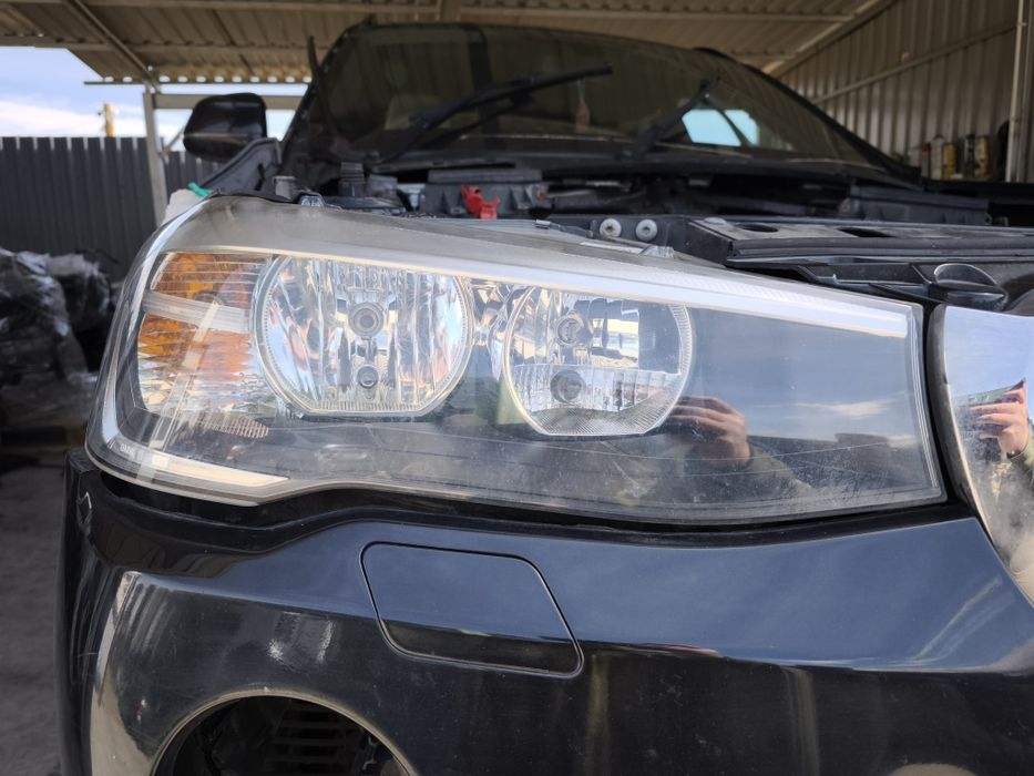 Far stanga BMW X3 F25 2016 lci halogen