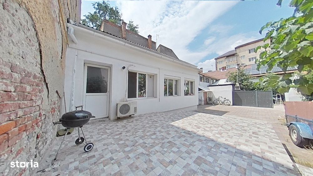 Apartament cu 2 camere de inchiriat – Mansarda, zona Centrala – Ar