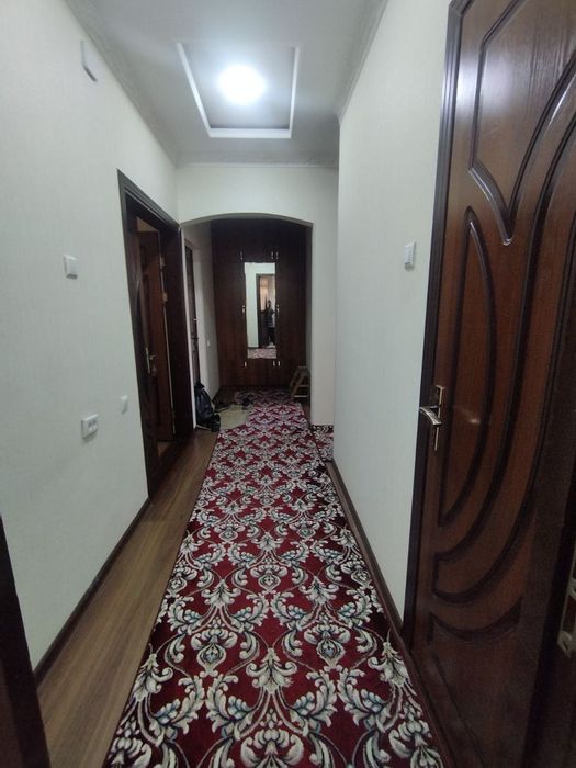 Здаецая 2 комнатная квартира массив куйлюк 4