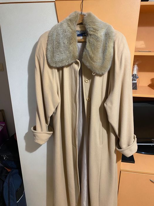 Елегантно дълго палто Zara